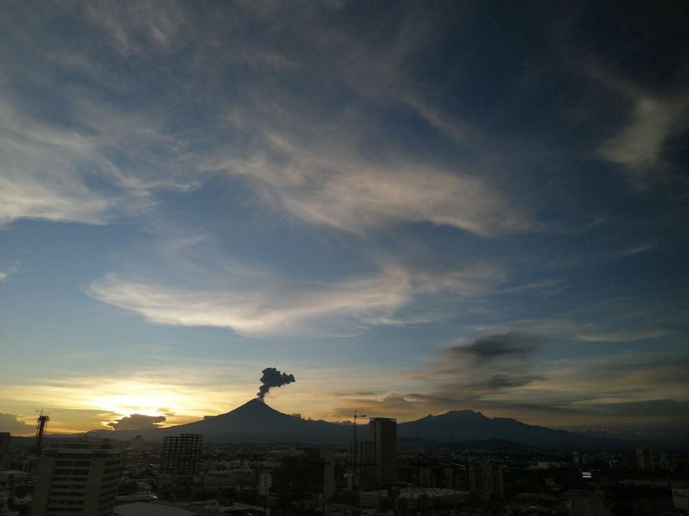 La Quinta By Wyndham Puebla Palmas Angelopolis Otel Dış mekan fotoğraf