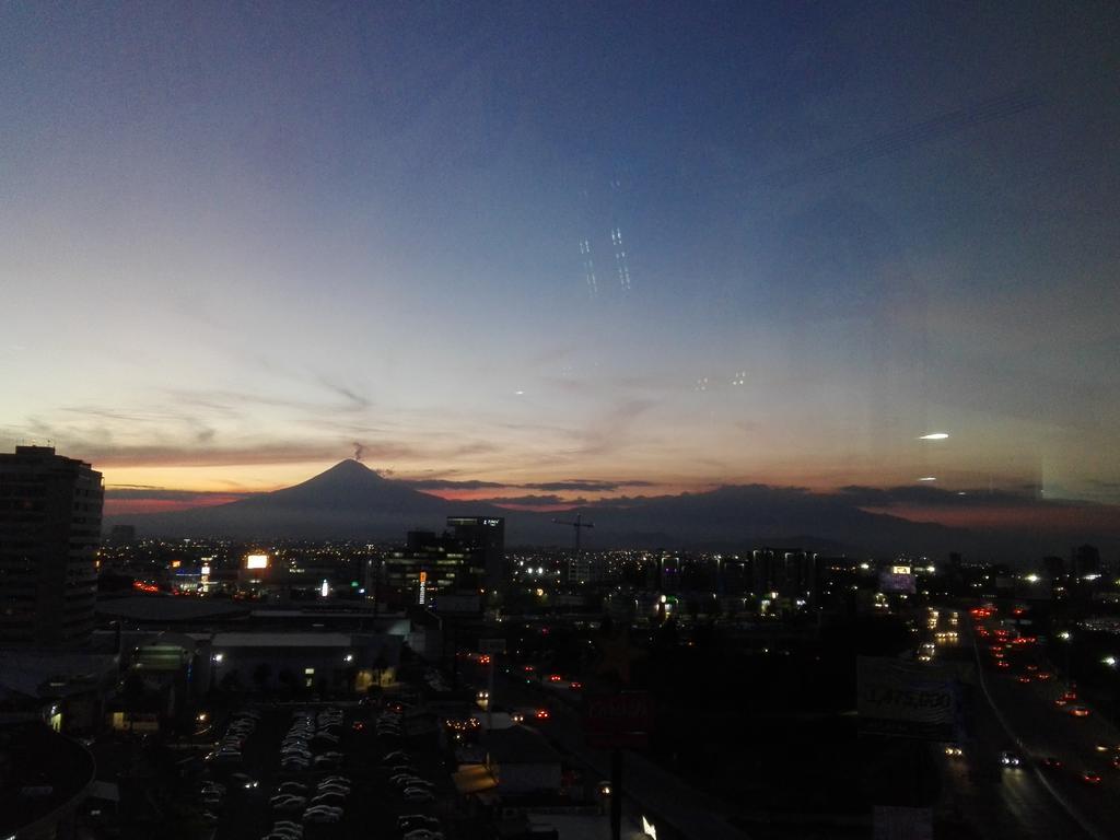 La Quinta By Wyndham Puebla Palmas Angelopolis Otel Dış mekan fotoğraf
